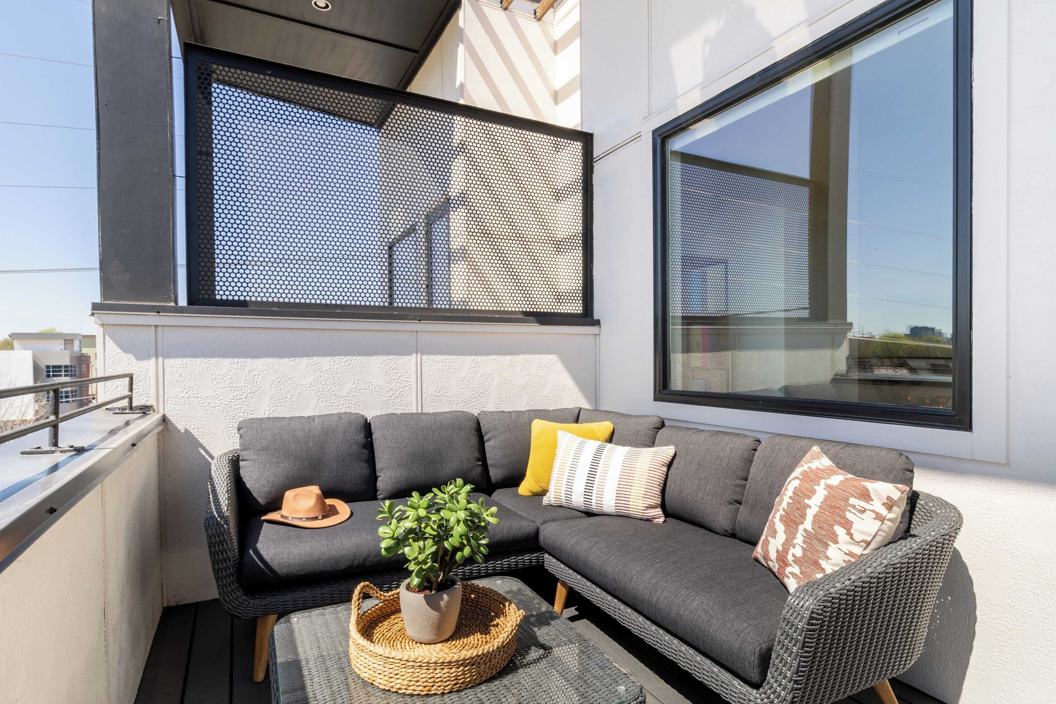 Suite, 4 Bedrooms | Interior