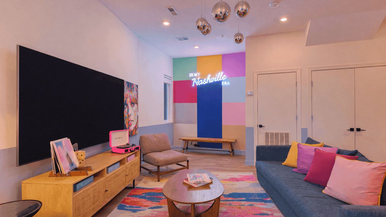 Apartment | Front of property