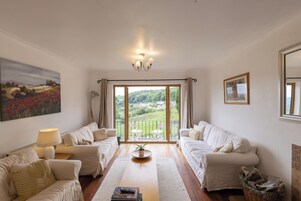 House, Garden View | Living area