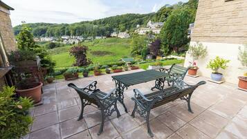 House, Garden View | Terrace/patio