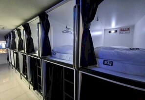 Dormitorio compartido, dormitorio mixto | Ropa de cama 