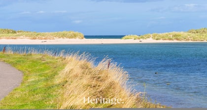 Beach Cottage Pet Child Friendly Stay in Moray