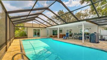 Et oppvarmet basseng