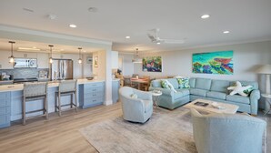 TV, offices - Heron House Gulf Front Residence at Gulfside Place (Sanibel)