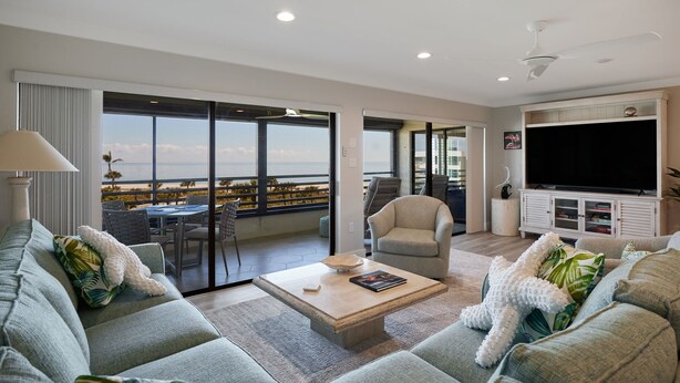 TV, offices - Heron House Gulf Front Residence at Gulfside Place (Sanibel)