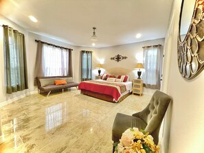 9 bedrooms, desk, iron/ironing board, WiFi