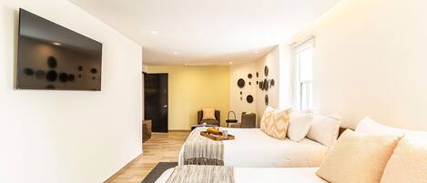 2 bedrooms, desk, iron/ironing board, travel cot