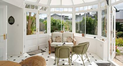 Grade II Listed House in Central Exeter