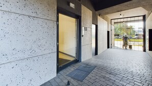 Exterior - Rodzinne Studio&klimatyzacja by Renters (Warsaw)