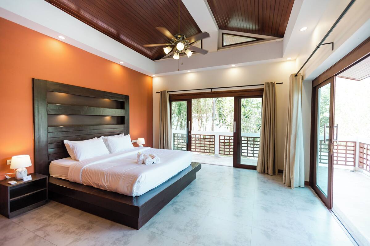 Issara Pool Villa | 免費無線上網、床單