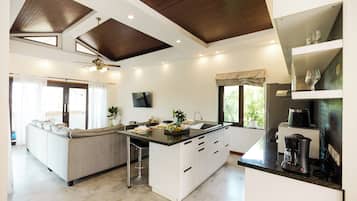 Orchid Pool Villa | Private kitchen | Electric kettle