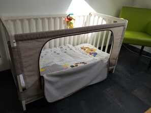 Children’s area - Apartment 'Schusters Murgtalblick' with Mountain View, Balcony and Wi-Fi (Gernsbach)