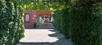 Apartment 'Ferienwohnung Sawade' with Private Terrace, Shared Garden and Wi-Fi