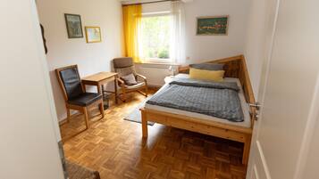 3 Schlafzimmer, kostenloses WLAN, Bettwäsche
