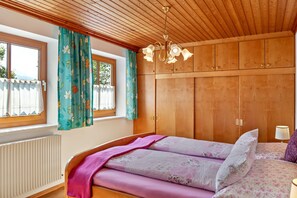 1 chambre, Wi-Fi gratuit, draps fournis