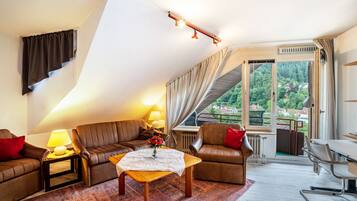 Fernseher, Stereoanlage