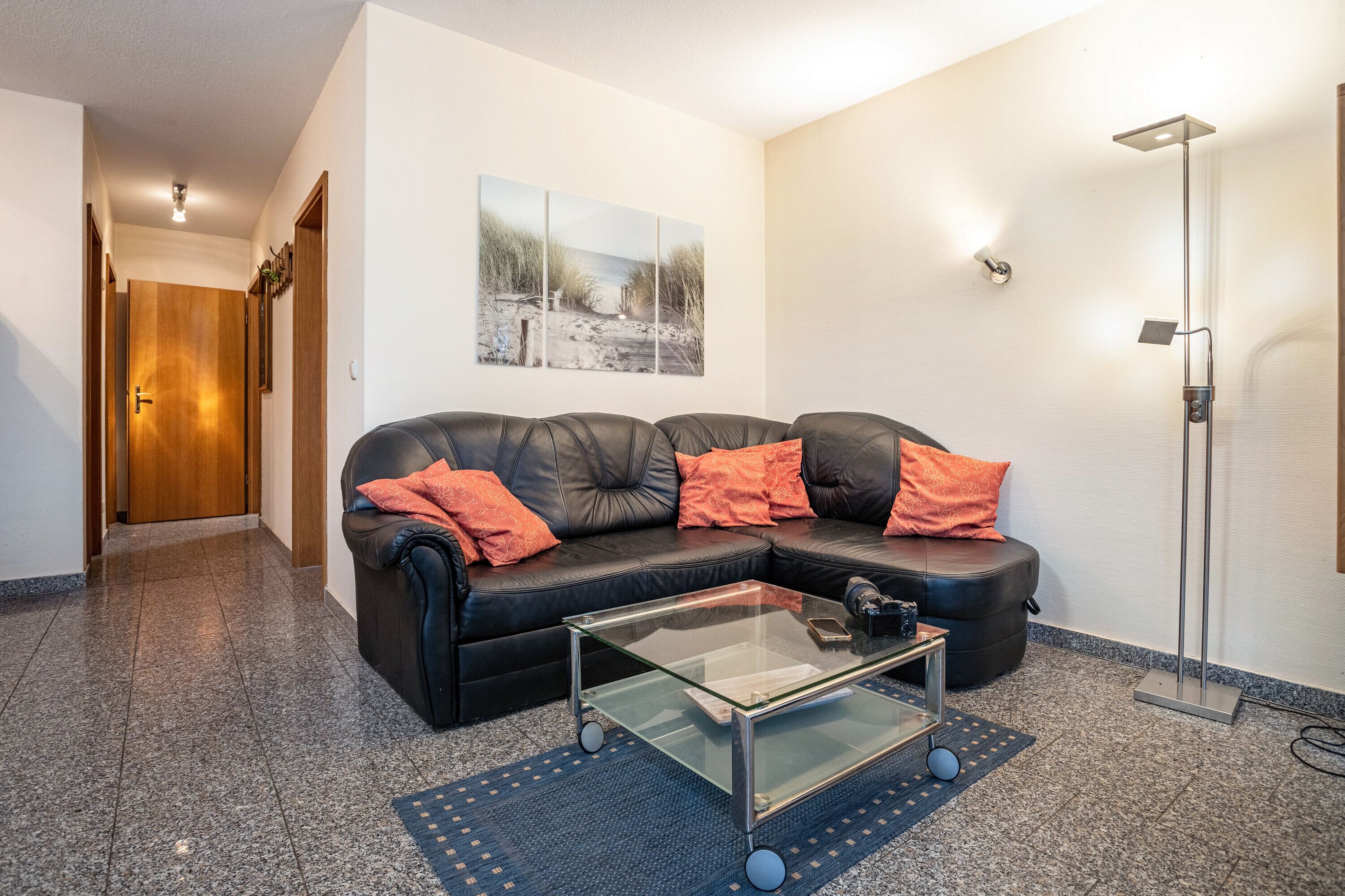 Fernseher, DVD-Player, Stereoanlage