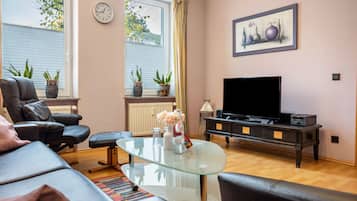 TV, DVD player, stereo