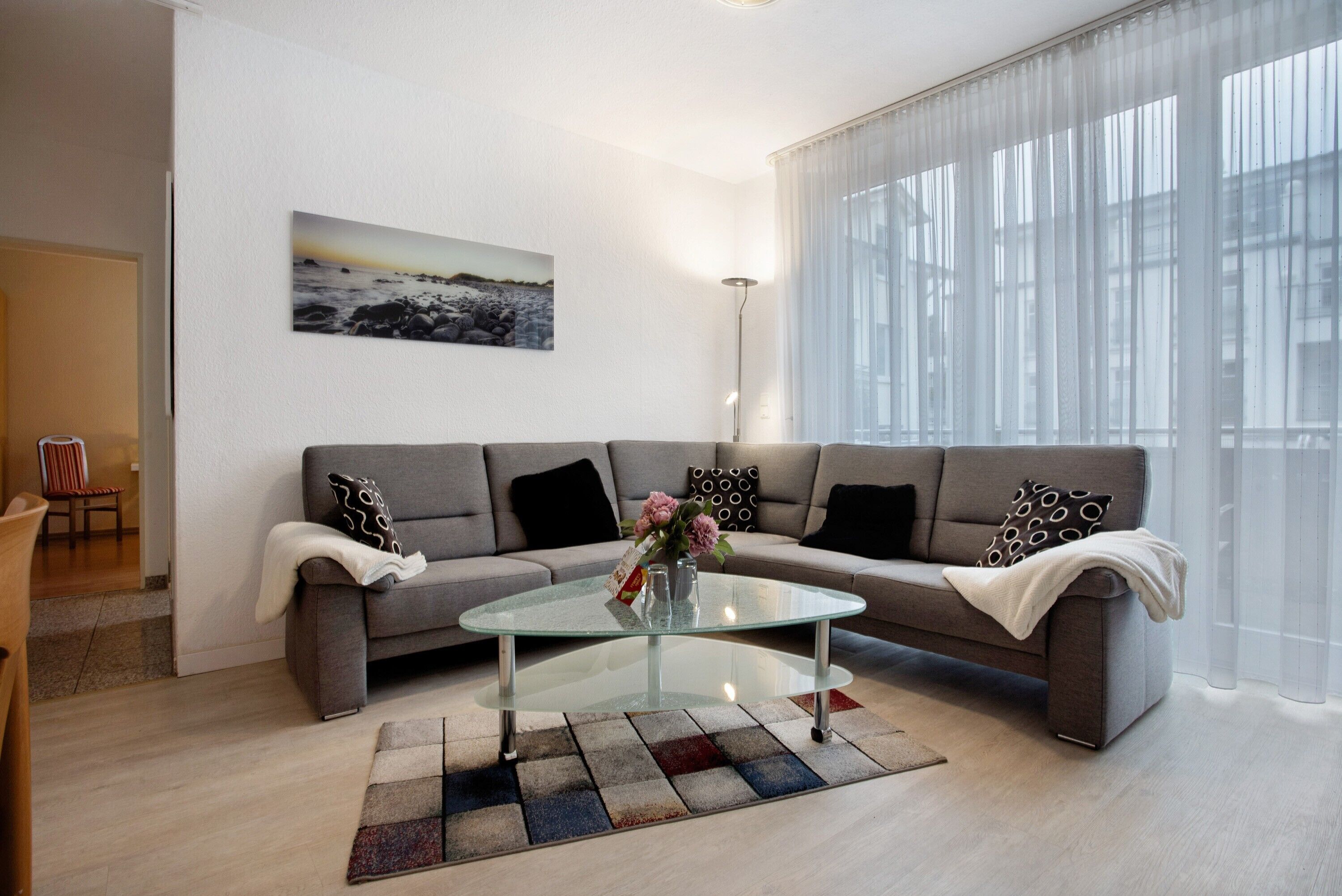 Fernseher, DVD-Player, Stereoanlage