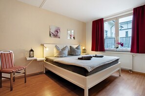 2 Schlafzimmer, Bügeleisen/Bügelbrett, kostenloses WLAN, Bettwäsche