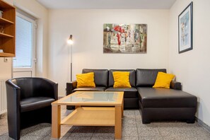 Tv, dvd-afspiller, stereoanlæg