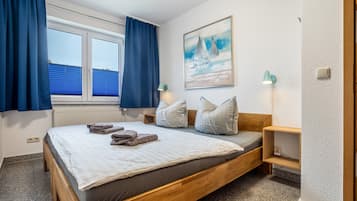 2 Schlafzimmer, BĂŒgeleisen/BĂŒgelbrett, kostenloses WLAN, BettwĂ€sche