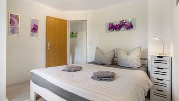 2 bedrooms, free WiFi
