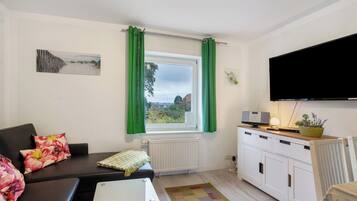 TV, DVD player