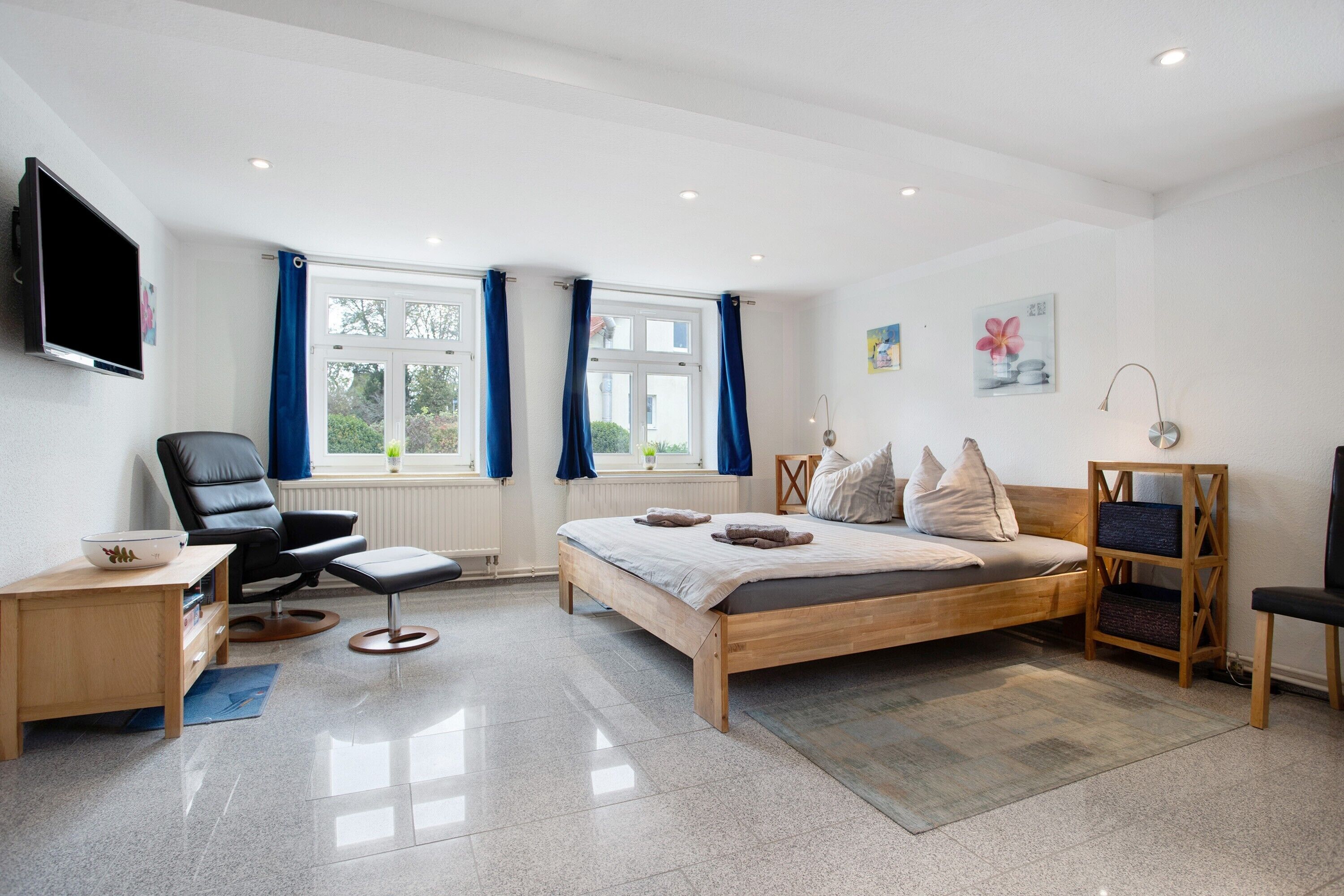 3 bedrooms, free WiFi