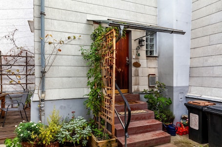 Exterior detail. Apartment 'Gemütliches Haus Im Alten Ortskern' with Terrace and Wi-Fi