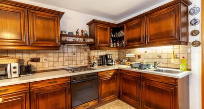 Appartement 'GemĂŒtliches Haus Im Alten Ortskern' avec terrasse privĂ©e et Wi-Fi
