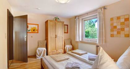 Appartement 'Ferienwohnung Königshof 2' avec jardin partagé et Wi-Fi