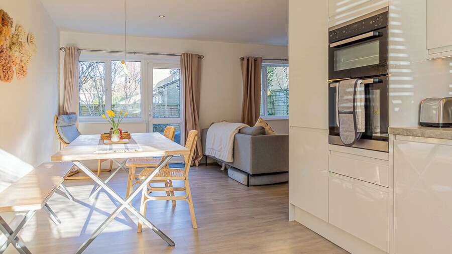 Modern 2BD with Garden in Main Tetbury