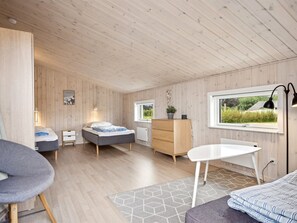 3 bedrooms, WiFi
