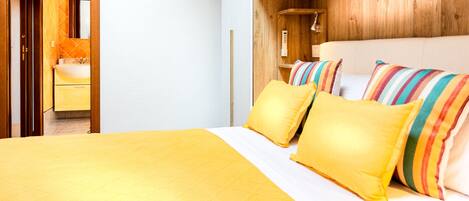 1 chambre, fer et planche à repasser, Wi-Fi gratuit, draps fournis