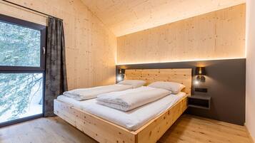 4 bedrooms, free WiFi