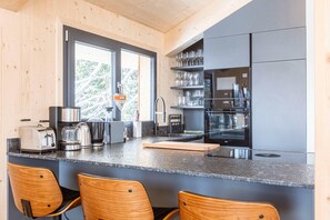 Kitchen - Welcoming chalet with sauna & hot tub (Turrach)