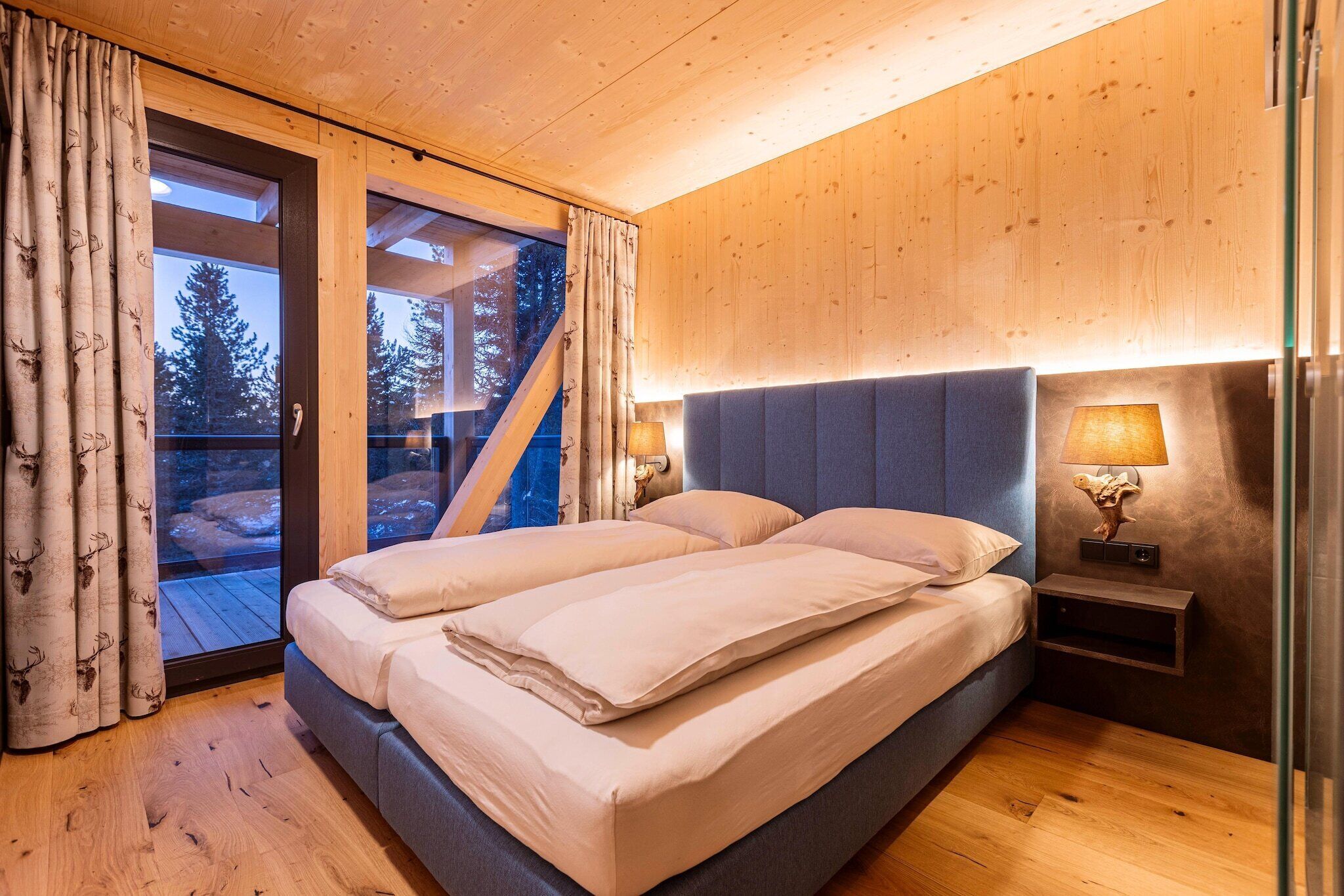 4 Schlafzimmer, Schreibtisch, kostenloses WLAN