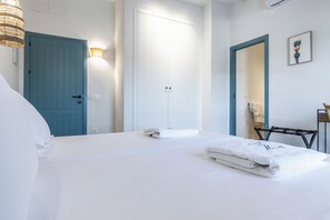 Doppelzimmer | Schreibtisch, laptopgeeigneter Arbeitsplatz, kostenloses WLAN