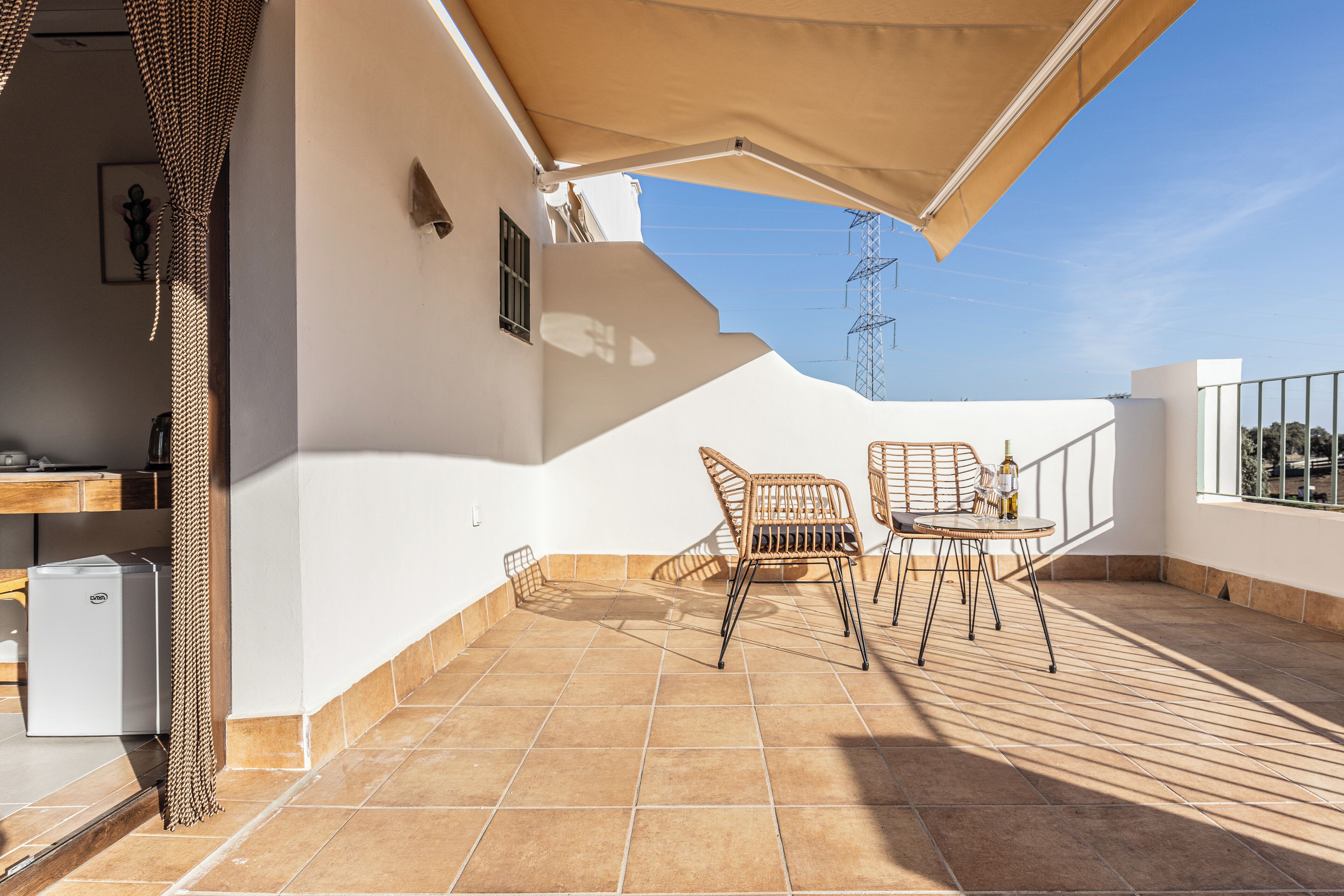 Phòng đôi, hiên | Hiên