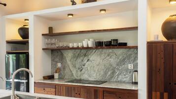 Shared fridge, electric kettle, highchair