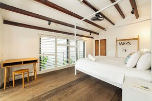 4 chambres, bureau, chambres insonorisées, Wi-Fi gratuit