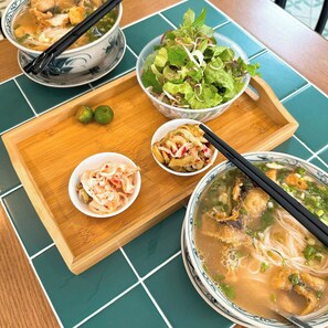 Free daily local cuisine breakfast - Plum Village Moc Chau (Moc Chau)