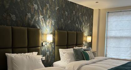 Class Stays - Room 3