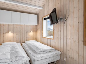 3 bedrooms, WiFi