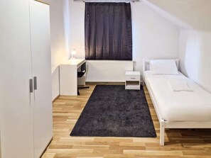 2 bedrooms, free WiFi, bed sheets