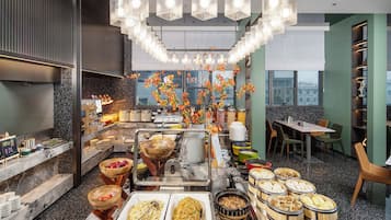 Desayuno buffet (CNY 88 por persona)