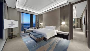 Presidential Suite, Non Smoking | Premium bedding, down duvets, minibar, in-room safe