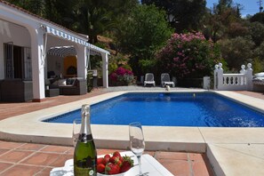 Pool - Casa Azahar con Piscina Privada (Torrox)