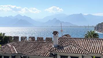 Suite Keluarga, pemandangan laut | Pemandangan balkon